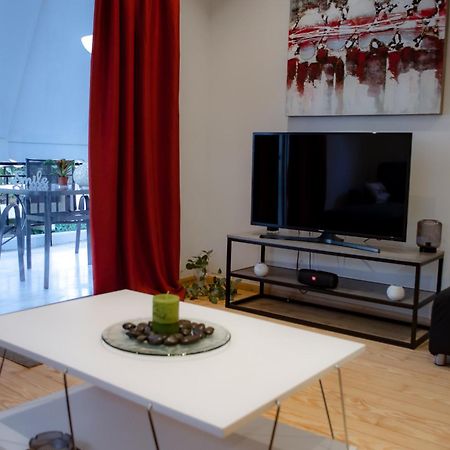 Homey Comfort Apartments Атина Екстериор снимка
