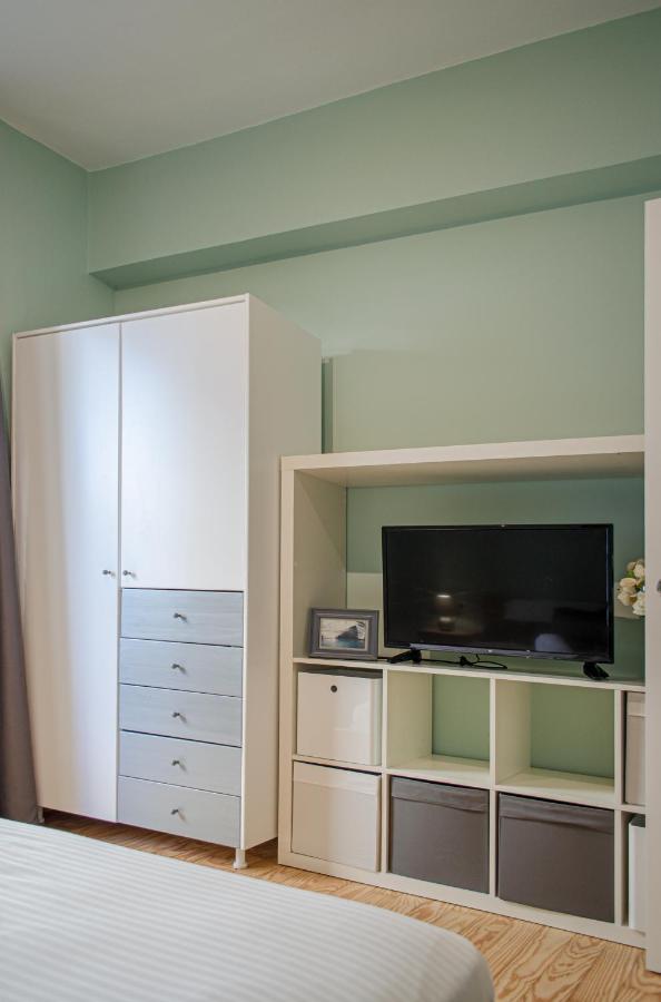 Homey Comfort Apartments Атина Екстериор снимка